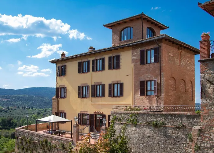 Appartamenti Castello di Montauto San Gimignano